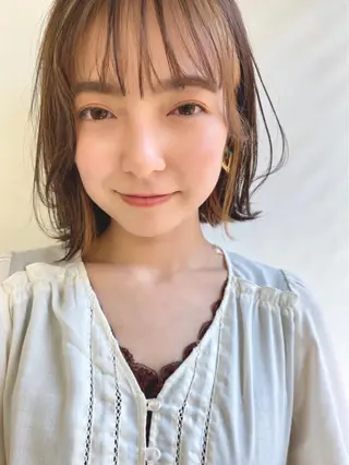 ミディアム カラー 透明感カラーブリーチ 🌼シゲモトアヤ🌼のヘアスタイル