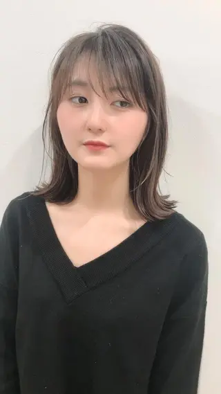 セミロング 韓×中くびれヘア💋 髪質改善宇塚元哉💓のヘアスタイル