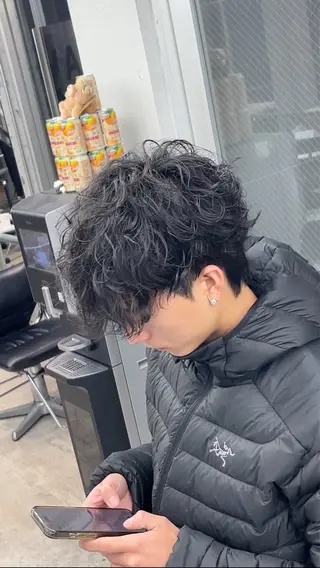 パーマ メンズ ØVARL　Jingumae所属・OVARL/ メンズパーマ/きらりのヘアスタイル