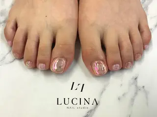 新橋 ルキナ スタッフのネイルデザイン