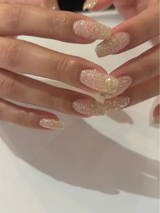 ネイル GOTODAY 原宿kalon店所属・☽ nju_nailのネイルデザイン