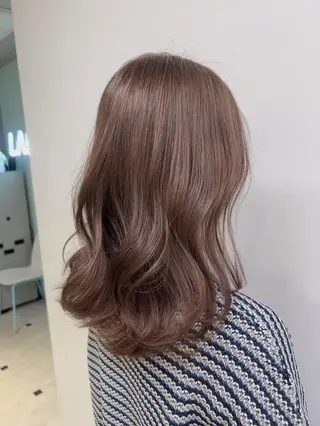 ミディアム カラー 💘トレンドスタイル 💘透明感ヘアのヘアスタイル