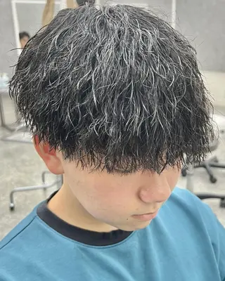 パーマ メンズ GLOP HOMME 店長　アオトのヘアスタイル