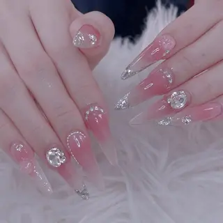 ネイル ゴテゴテ ネイルのネイルデザイン