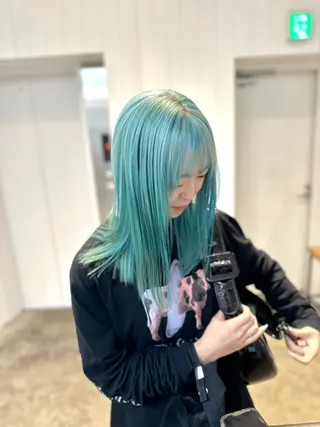 ロング カラー DX渋谷所属・カラー特化美容師 サトウリュウマのヘアスタイル