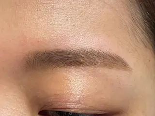 マツエク・マツパ VAICE 新宿所属・清水 素乃香のヘアスタイル