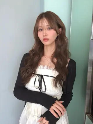 ロング 大久保 桃夏のヘアスタイル