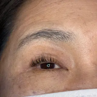 マツエク・マツパ 杉本 奈々美のヘアスタイル