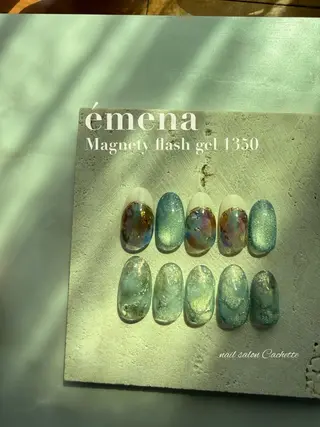 ネイル ✧Cachette✧ YUKARIのネイルデザイン