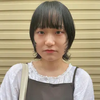 ショート カラー ホリケ アオイのヘアスタイル