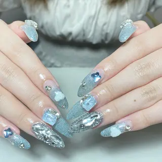 ネイル AngelChris ビューティーサロン琳のネイルデザイン