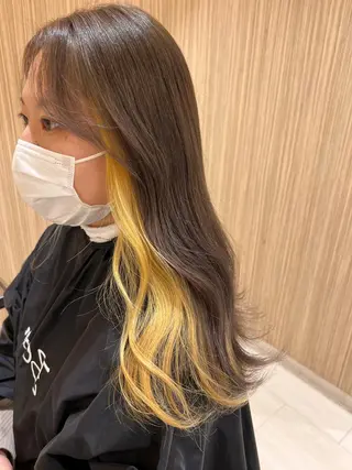 カラー 久永 菫のヘアスタイル