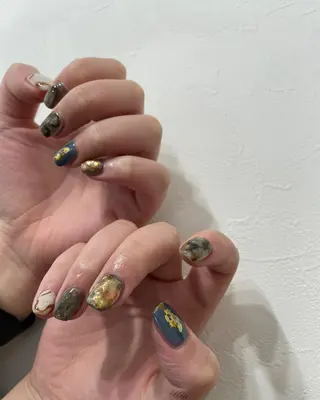 ネイル kiii.__ ✴︎*のネイルデザイン