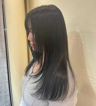 ロング 杉浦 愛華のヘアスタイル