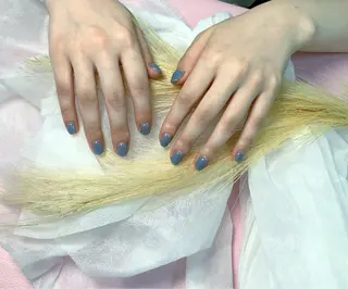 ネイル pink ladyサロン所属・べ にのネイルデザイン