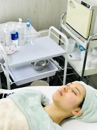 サロンドフルベールやちほ店所属・サロンドフルベール やちほ店のエステ・リラクイメージ