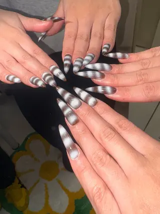 ネイル 33nail✴️栄 スミレ❇️Gel-xのネイルデザイン