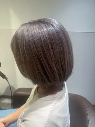 カラー 伊藤 俊平のヘアスタイル