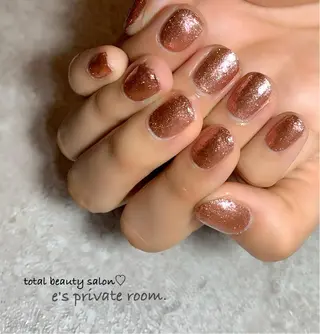 ネイル LAVISH nail salonのネイルデザイン