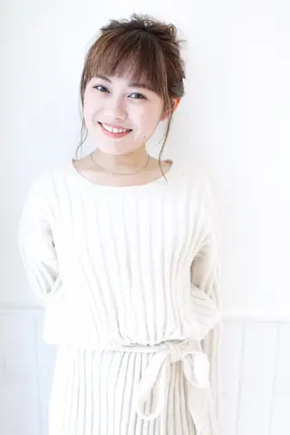 ミディアム カラー マツエク・マツパ ｓａｋｕｒａ .のマツエク・マツパデザイン