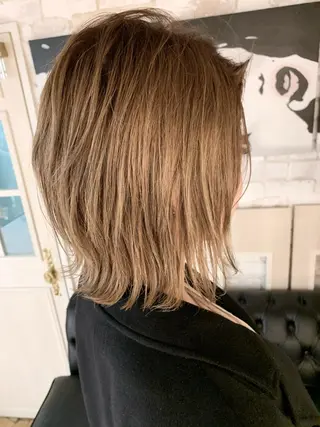 ミディアム ✨ハイトーン✨艶髪 ✨髪質改善✨和田のヘアスタイル