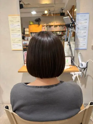 ミディアム momoka 女性限定のヘアスタイル