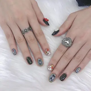 ネイル 🦋ネイルサロン ブラン🌈ゆりのネイルデザイン