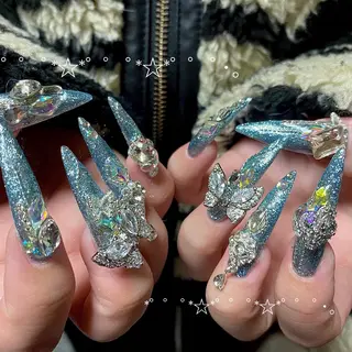 ネイル ayaka ギャルネイル🎀のネイルデザイン