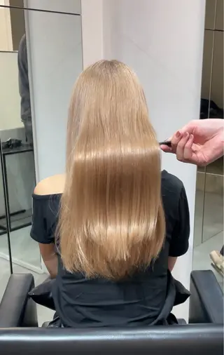 カラー ハイトーンカラー/ ケアブリーチのヘアスタイル