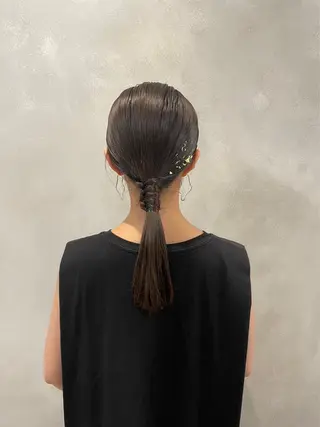 ミディアム ヘアアレンジ hair make DAISY LOTUS所属・MAYU🪡 透明感カラー/耳ツボのヘアスタイル