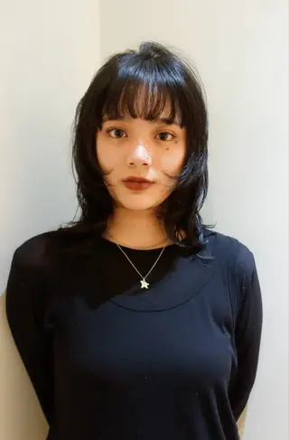 セミロング HEIMER ミカド　サトル△のヘアスタイル