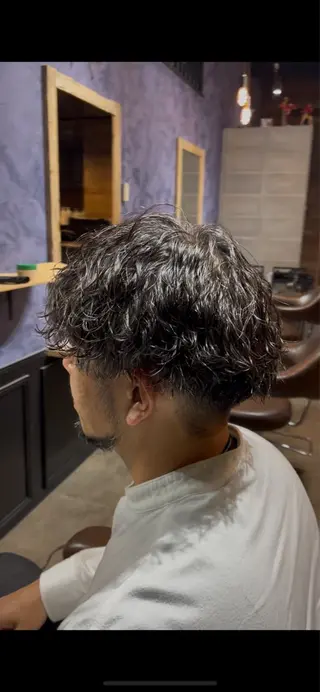 パーマ メンズ litbyfifth 濵崎寛太のヘアスタイル