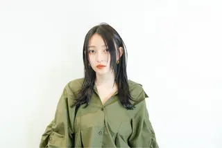 セミロング カラー opus 店長大和 レイヤー/赤み消しのヘアスタイル