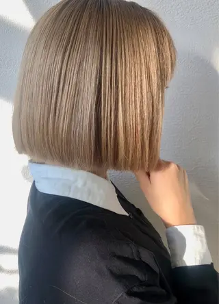 ショート カラー stylist/ボブ ことの/韓国レイヤーのヘアスタイル