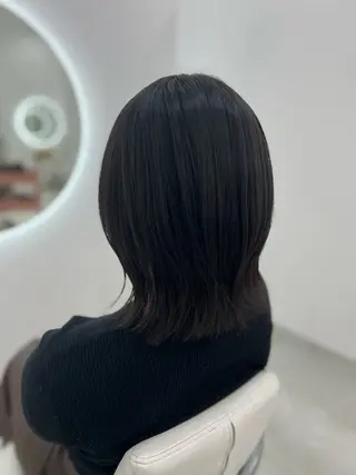 ミディアム カラー 吉田 悠乃のヘアスタイル