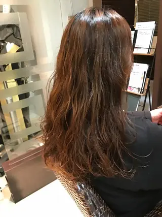 ロング 岩上 充希のヘアスタイル