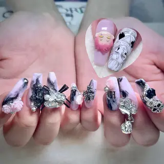 ロング METORO NAILのネイルデザイン