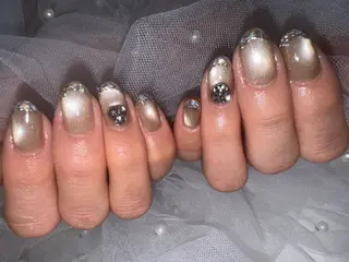 ネイル 鈴木 沙羅のネイルデザイン