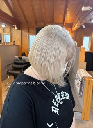 カラー まろみ暖色×ボブ ×chia🕯のヘアスタイル