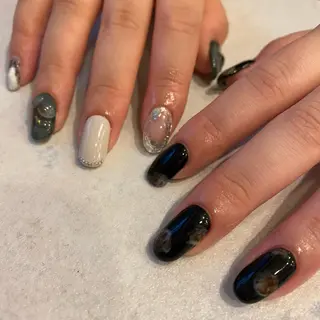 ネイル Yuu. nailsTOKYOのネイルデザイン