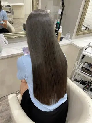 ロング カラー Realme京都四条烏丸ドゥエ所属・馬込 祝生のヘアスタイル