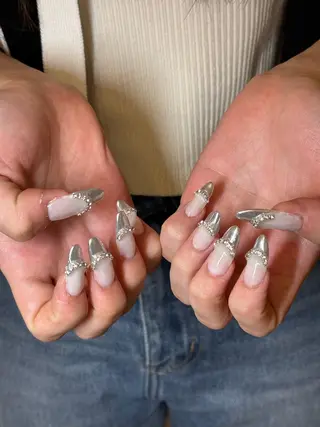 ネイル un.  private nail salon所属・un.private nail salonのネイルデザイン