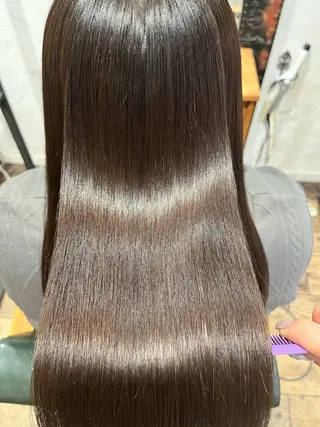セミロング カラー ツチダ カホのヘアスタイル