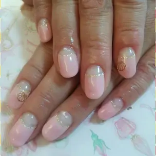 ネイル 田代 夏子のネイルデザイン