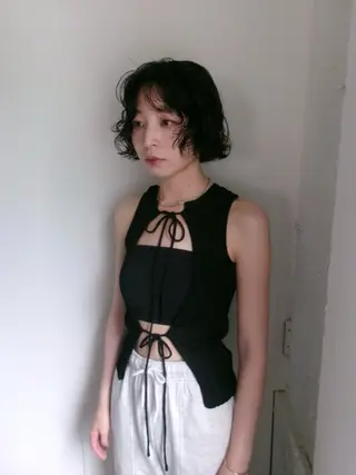 ショート レイヤー/ケアパーマ /ニュアンス/モードのヘアスタイル