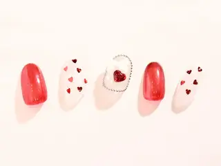 ネイル Tiary Nail Fのネイルデザイン