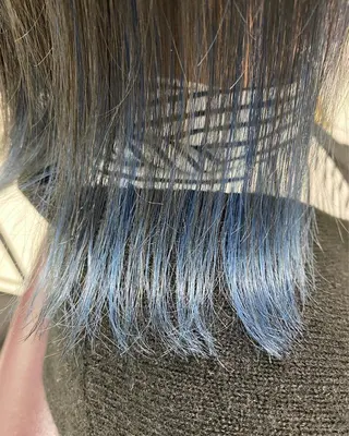 ショート カラー 神保 佑斗のヘアスタイル