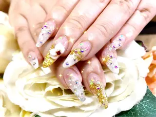 ネイル サロンドラフィーユ LAFEUILLEのネイルデザイン