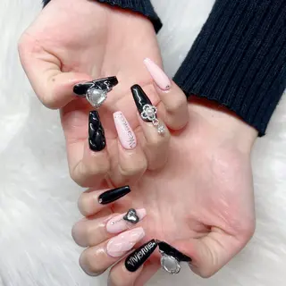ネイル 💜MIYA nail川崎店のネイルデザイン