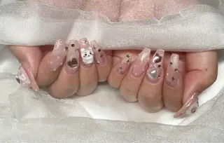 ネイル Roi〈ロワ〉 Minakoのネイルデザイン